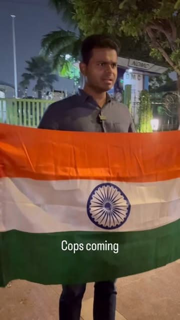 @cockroachjantaparty's Instagram post posted on date 10/15/2026 which generated 271580 likes and 3718 comments
