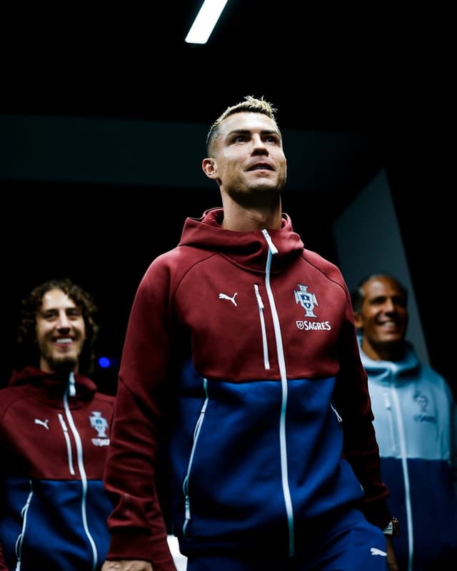 @cristiano's Instagram post posted on date 9/29/2026 which generated 5917538 likes and 58996 comments