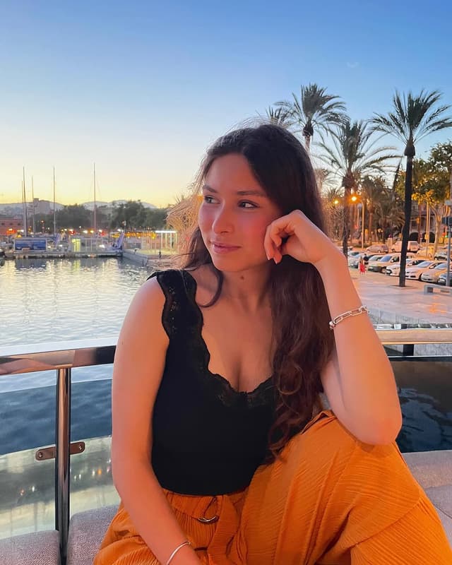 @dashaeremina0604's Instagram post posted on date 6/28/2021 which generated 275 likes and 13 comments