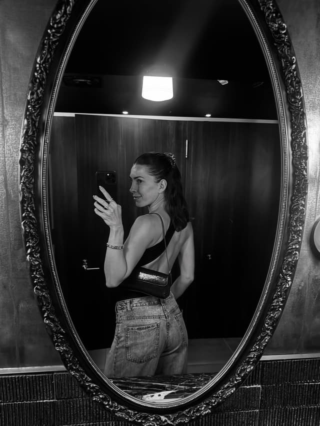 @dianadarella's Instagram post posted on date 3/29/2026 which generated 206 likes and 26 comments