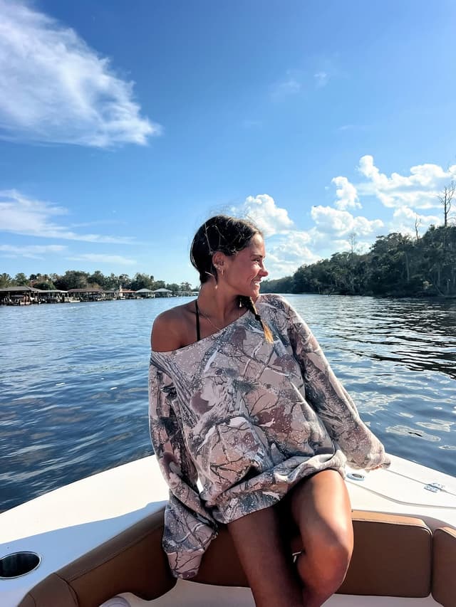 @dporazinski's Instagram post posted on date 11/28/2025 which generated 18381 likes and 65 comments