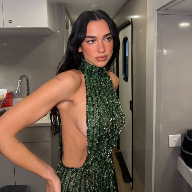 @dualipa's Instagram post posted on date 10/29/2026 which generated 1358867 likes and 3101 comments