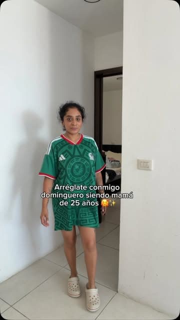 @edelenygalindo's Instagram post posted on date 9/14/2026 which generated 1495 likes and 9 comments