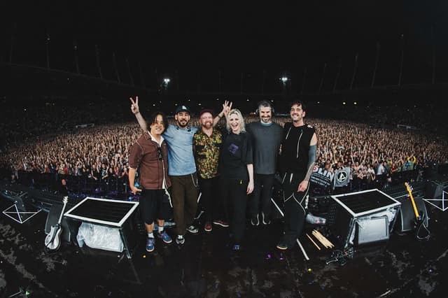 @emilyarmstrong's Instagram post posted on date 7/1/2026 which generated 77725 likes and 1233 comments