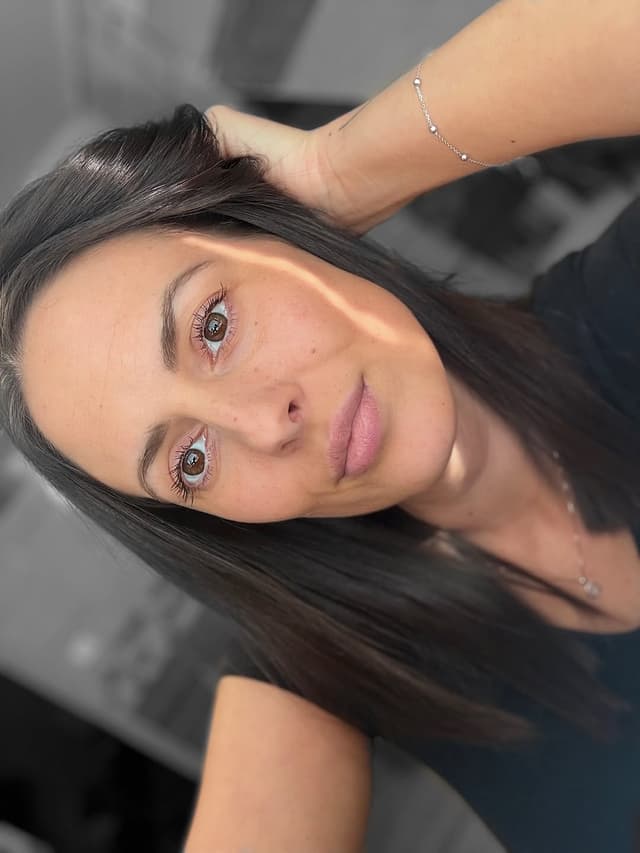 @eve_novakova's Instagram post posted on date 3/6/2026 which generated 132 likes and 3 comments