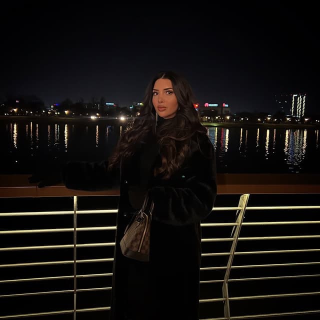 @feliciaaureax's Instagram post posted on date 1/1/2024 which generated 3 likes and 2 comments