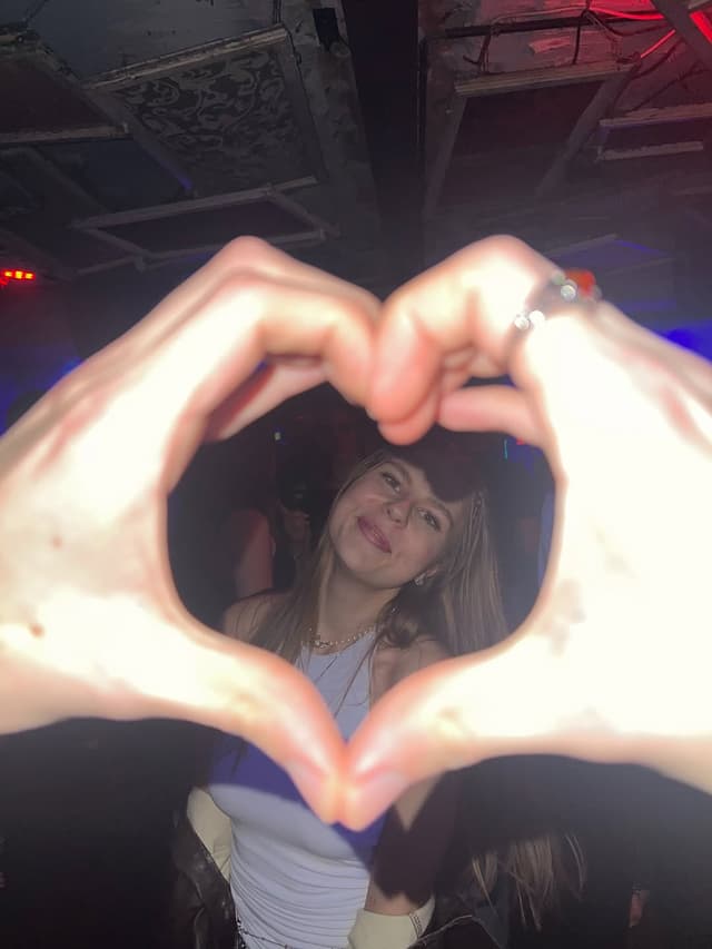 @finja.ke's Instagram post posted on date 2/3/2026 which generated 260 likes and 6 comments