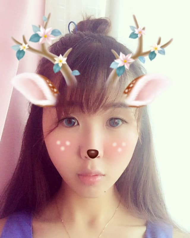 @flora_one's Instagram post posted on date 9/2/2016 which generated 2 likes and 0 comments