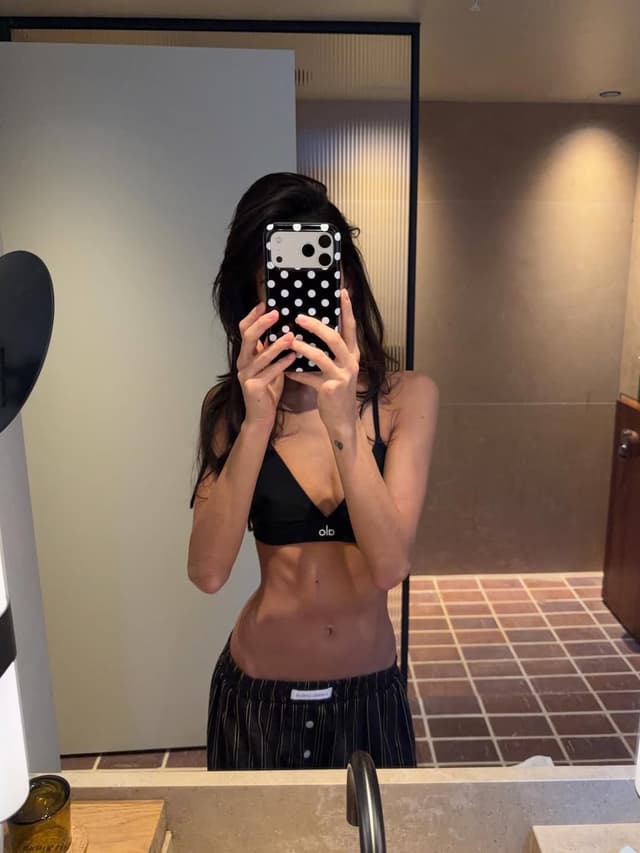 @fragola_brand's Instagram post posted on date 2/4/2026 which generated 3941 likes and 16 comments