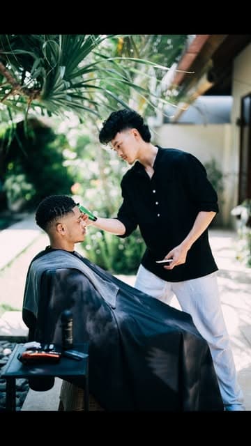 @hakeemhoang's Instagram post posted on date 1/28/2026 which generated 893 likes and 13 comments
