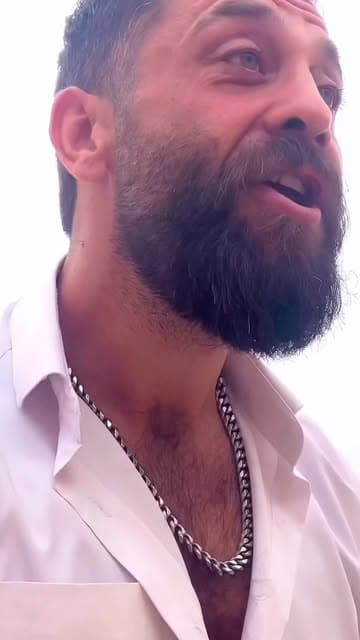 @hashemiiii.mehdi's Instagram post posted on date 10/22/2026 which generated 152364 likes and 3528 comments