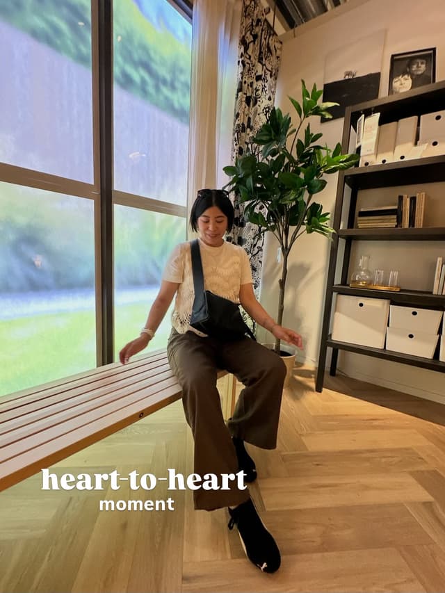@helloviviantse's Instagram post posted on date 8/9/2026 which generated 3 likes and 243 comments