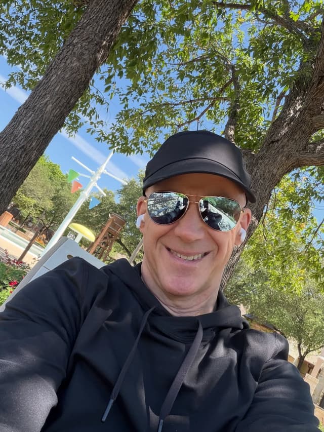 @jamesgray.ai's Instagram post posted on date 4/19/2026 which generated 4 likes and 0 comments