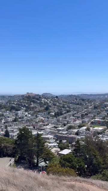 @karlthefog's Instagram post posted on date 8/9/2025 which generated 15461 likes and 147 comments