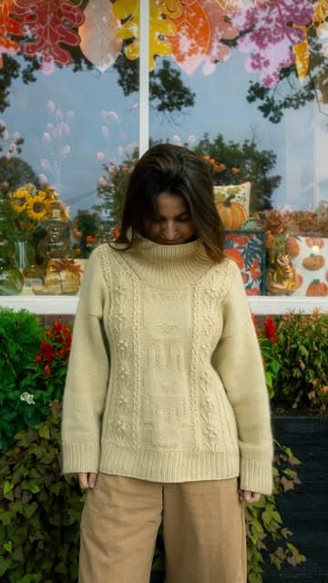 @knittingfae's Instagram post posted on date 9/29/2026 which generated 352 likes and 20 comments