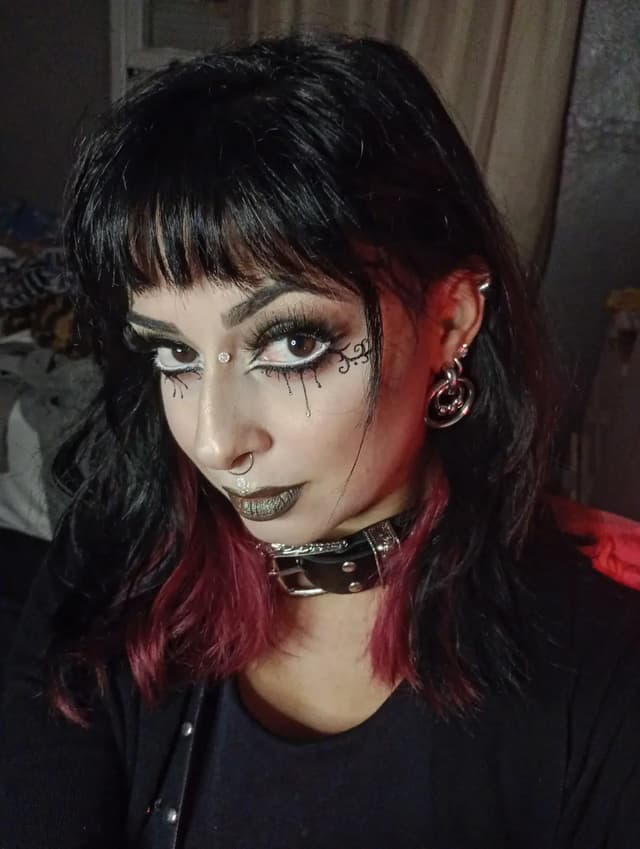 @labraba013's Instagram post posted on date 9/28/2026 which generated 32 likes and 9 comments