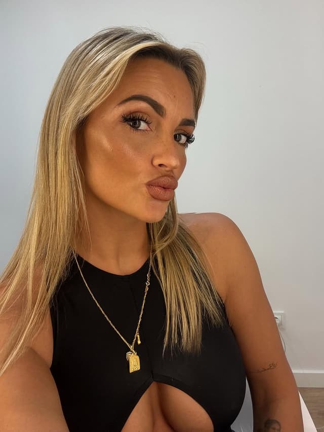 @laiaandrade's Instagram post posted on date 2/16/2026 which generated 1514 likes and 33 comments