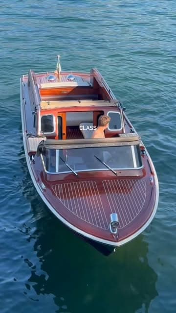 @lakecomo_boat's Instagram post posted on date 9/2/2026 which generated 909 likes and 23 comments