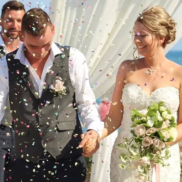 @lauo.neill's Instagram post posted on date 9/23/2026 which generated 210 likes and 33 comments