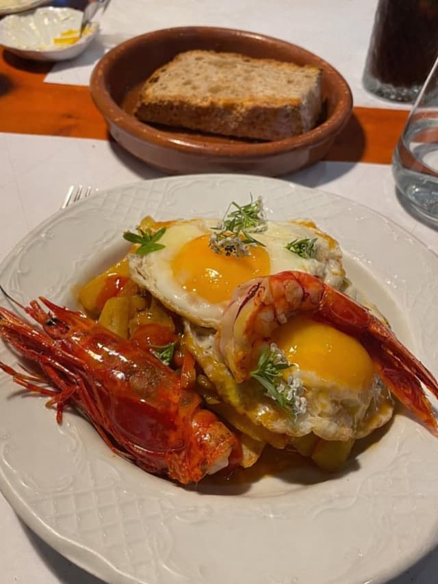 @maerestaurante's Instagram post posted on date 1/30/2026 which generated 3 likes and 3 comments