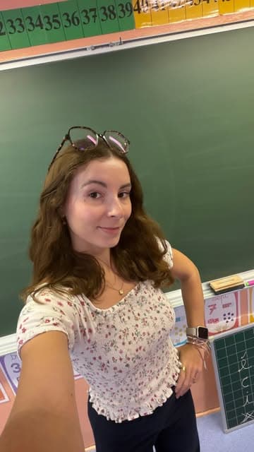 @maitresse__romy's Instagram post posted on date 9/13/2026 which generated 373 likes and 0 comments