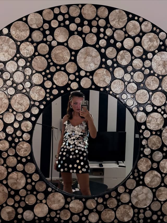@majakikiritkova's Instagram post posted on date 9/23/2026 which generated 821 likes and 12 comments