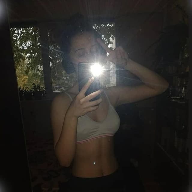 @malki_kotki_10s's Instagram post posted on date 11/21/2020 which generated 108 likes and 0 comments