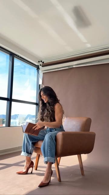 @mari_fernandes___'s Instagram post posted on date 10/22/2026 which generated 23986 likes and 64 comments