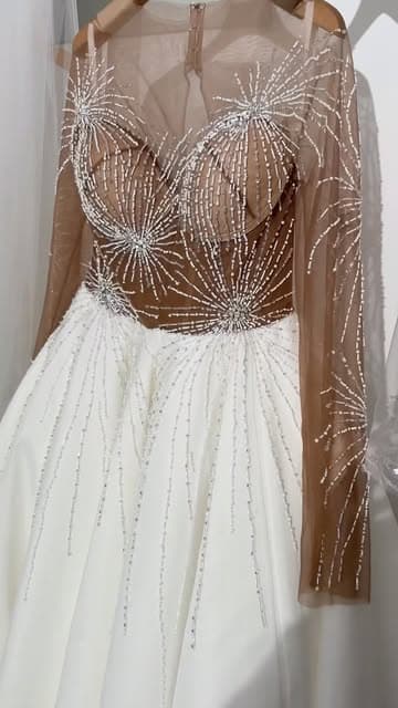 @marnhambridal's Instagram post posted on date 9/1/2026 which generated 278 likes and 0 comments