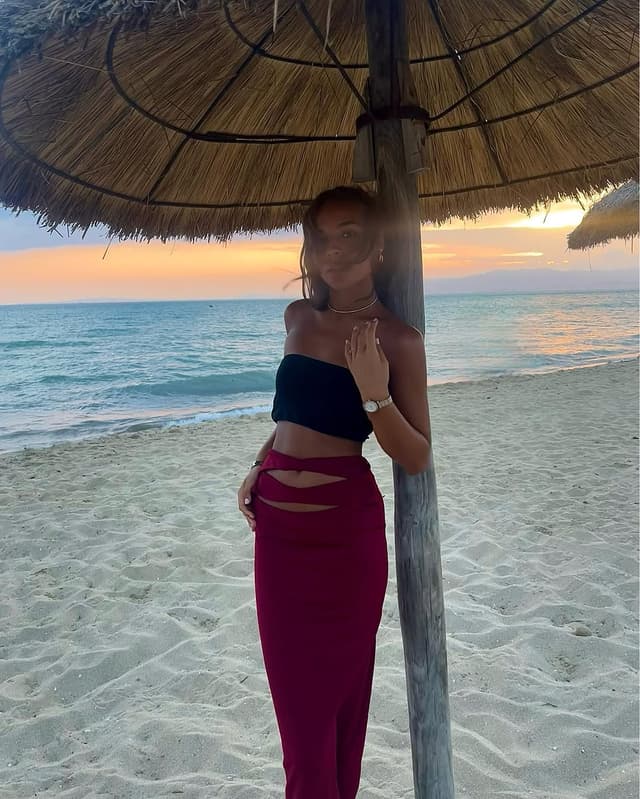 @martazuccali's Instagram post posted on date 8/7/2024 which generated 1093 likes and 14 comments