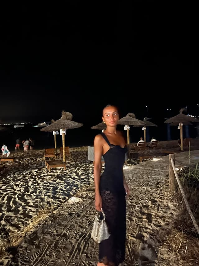 @martazuccali's Instagram post posted on date 7/18/2026 which generated 1250 likes and 22 comments