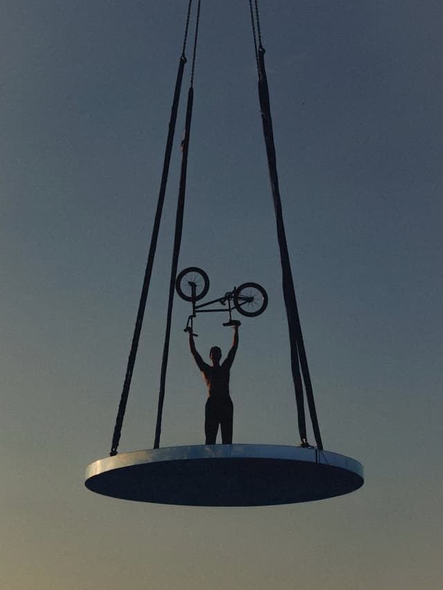 @matthiasdandois's Instagram post posted on date 10/12/2026 which generated 2206 likes and 61 comments