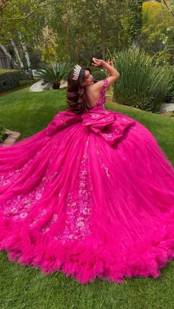 @moda2000inc's Instagram post posted on date 8/29/2026 which generated 2619 likes and 9 comments