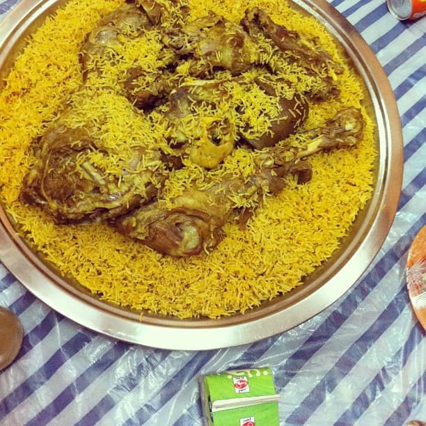 @mouza_uae's Instagram post posted on date 7/19/2012 which generated 25 likes and 6 comments