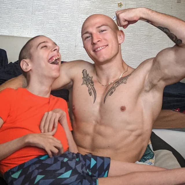 @mrozzo_mrozowski's Instagram post posted on date 8/30/2022 which generated 9714 likes and 355 comments