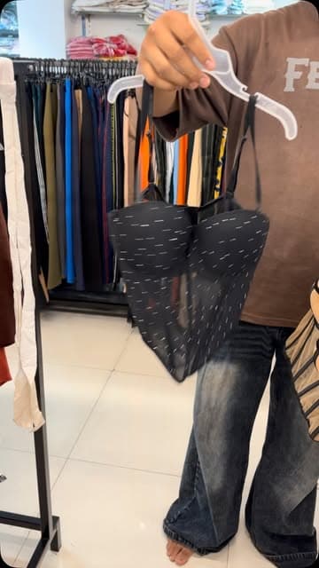 @naughtee_store's Instagram post posted on date 7/12/2026 which generated 17 likes and 0 comments