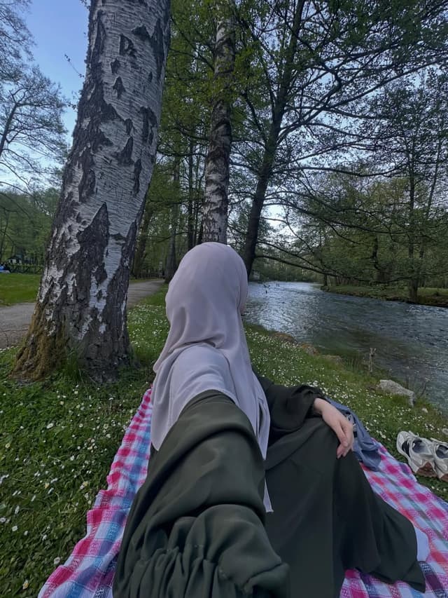 @nejramemedi's Instagram post posted on date 4/25/2026 which generated 89 likes and 4 comments