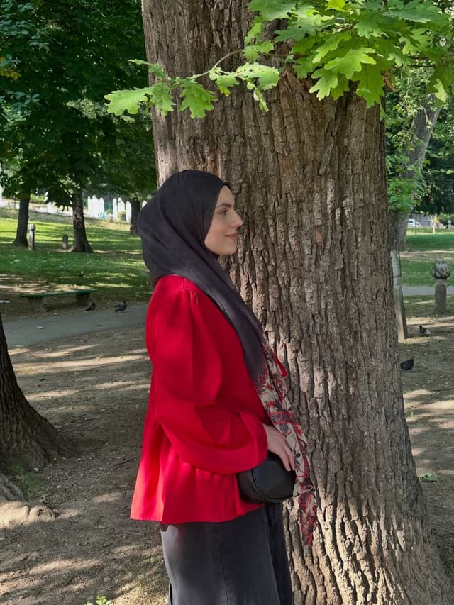 @nejramemedi's Instagram post posted on date 7/3/2026 which generated 74 likes and 2 comments