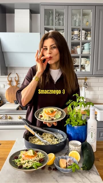 @numaevoo's Instagram post posted on date 9/2/2026 which generated 1447 likes and 76 comments