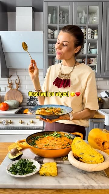 @numaevoo's Instagram post posted on date 9/19/2026 which generated 1872 likes and 86 comments