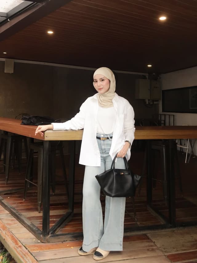 @nunirizkypermata's Instagram post posted on date 9/4/2026 which generated 3 likes and 7 comments
