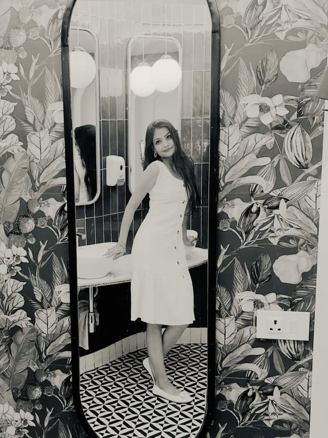 @palakk.77's Instagram post posted on date 8/7/2026 which generated 218 likes and 18 comments