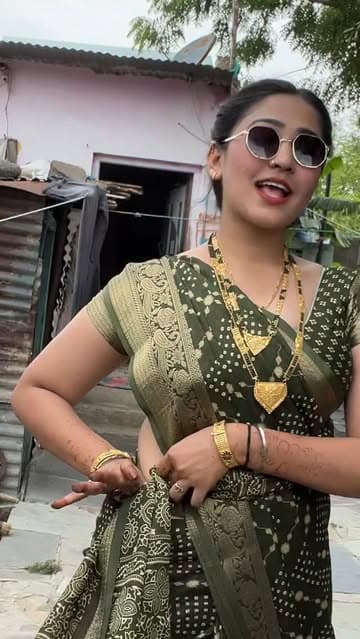 @payal_official_1526's Instagram post posted on date 7/9/2025 which generated 947 likes and 27 comments