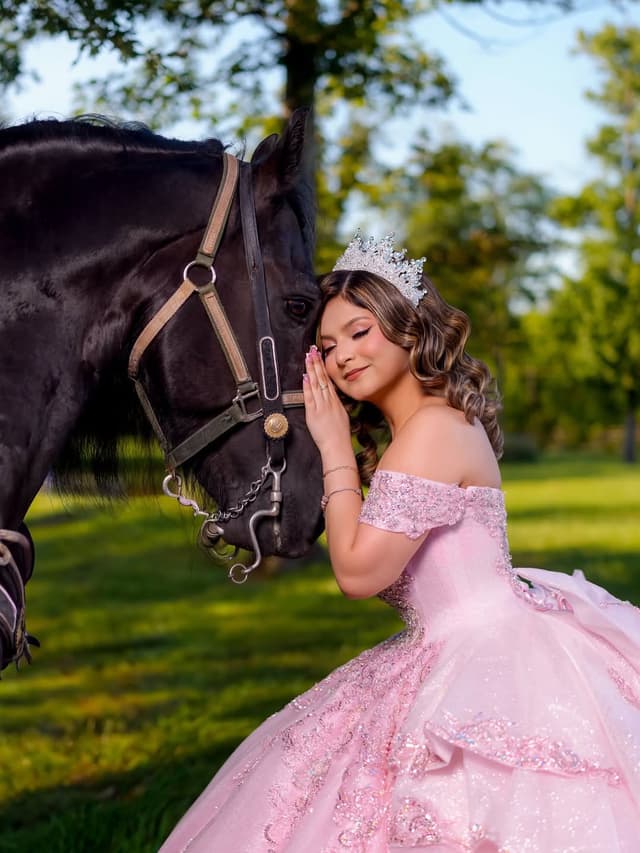 @quincedressesofficial's Instagram post posted on date 8/31/2026 which generated 211 likes and 3 comments