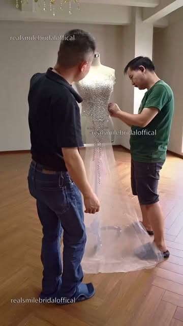 @realsmilebridalofficial's Instagram post posted on date 8/1/2026 which generated 35 likes and 0 comments