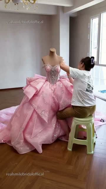 @realsmilebridalofficial's Instagram post posted on date 8/15/2026 which generated 87 likes and 0 comments