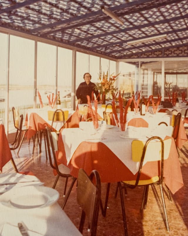 @restaurantecasasalvador's Instagram post posted on date 9/9/2026 which generated 181 likes and 6 comments