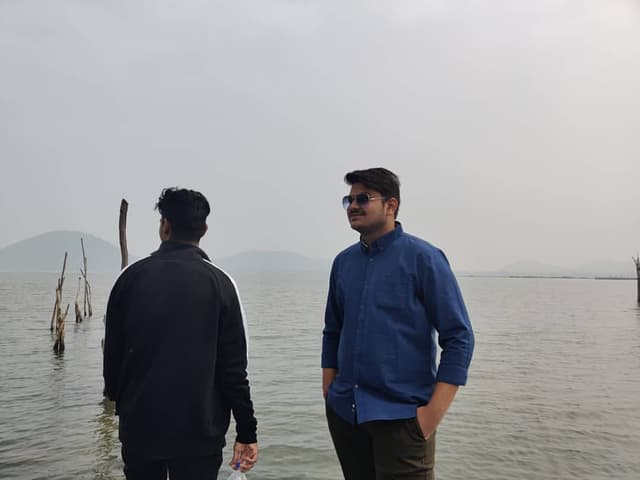 @rohan_digi's Instagram post posted on date 1/13/2020 which generated 92 likes and 3 comments