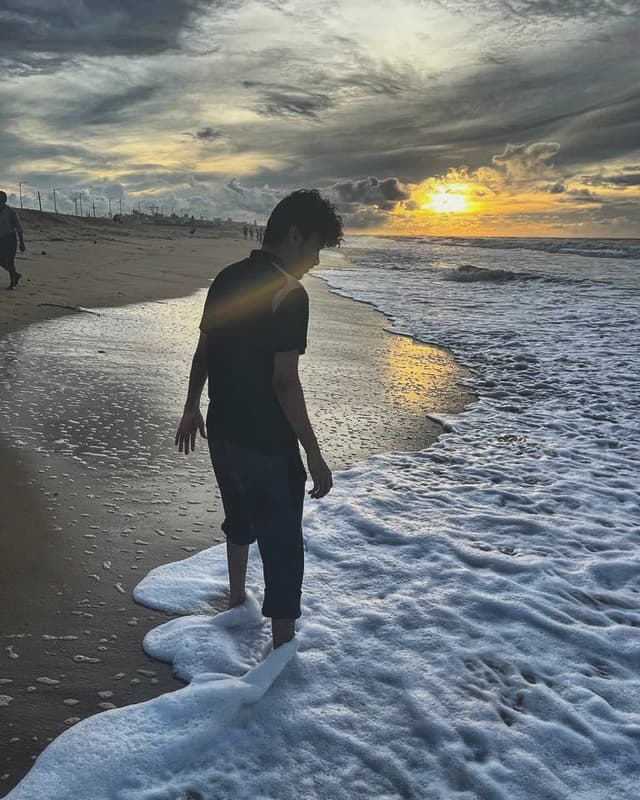 @rohan_digi's Instagram post posted on date 9/29/2022 which generated 124 likes and 9 comments