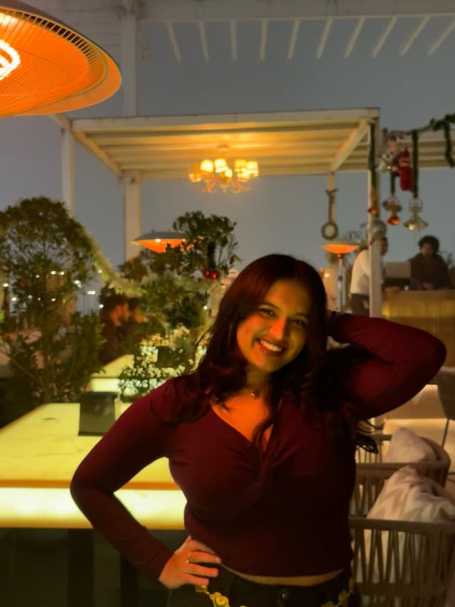 @sadhika_mohini's Instagram post posted on date 1/8/2026 which generated 238 likes and 16 comments